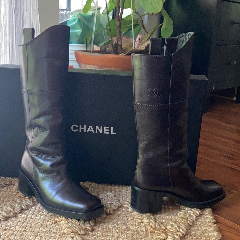 CHANEL riding boots
